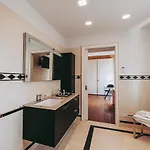 Riva 4*