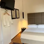 Bed and breakfast Riva 4*