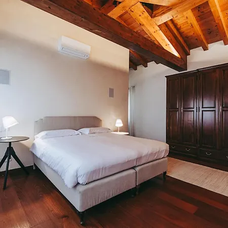 Riva Frühstückspension 4*